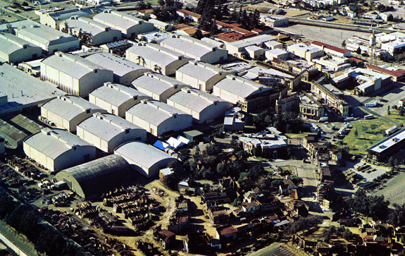 Warner Bros back lot Photo: courtesy of Marc Wanamaker/Bison Archives, Authors on Architecture: Warner Bros.