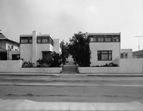Horatio Court Photo: Historic American Building Survey (HABS), Irving J. Gill: Simplicity and Reform