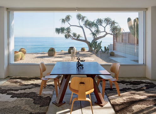 Arnoldi House, Malibu, Charles Arnoldi, designer Photo: Tim Street-Porter, “Love Affair with LA” Tim Street-Porter and Annie Kelly